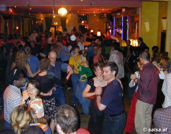 Salsa im Max Emanuel, M�nchen (anklicken zum Vergr��ern - click to enlarge)